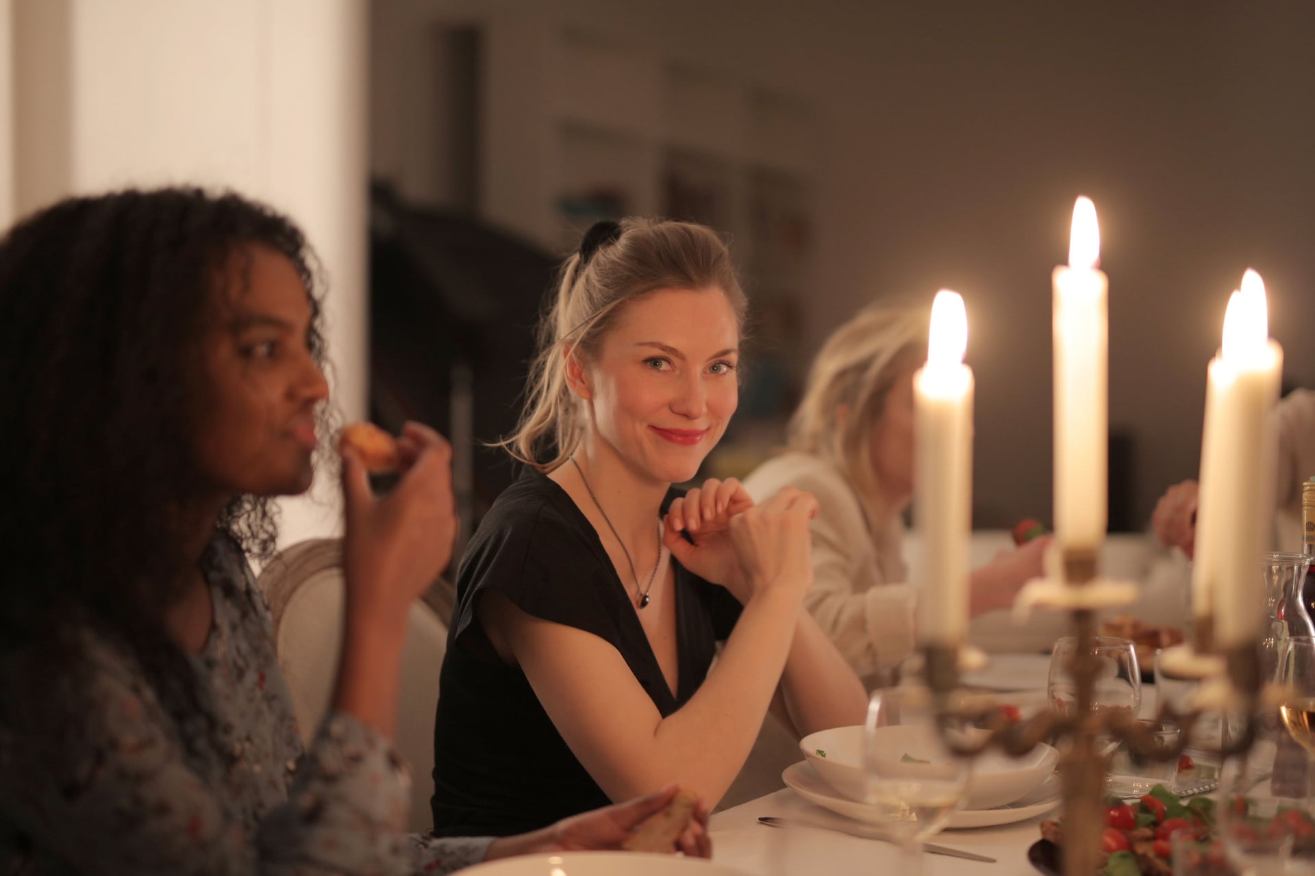 Chef à domicile pour un groupe d'amis ou un EVJF à Lyon : la soirée qu'on n'oublie pas