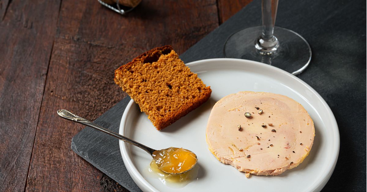Recette de Foie Gras de Canard Maison – Préparée par un Chef Privé à Lyon